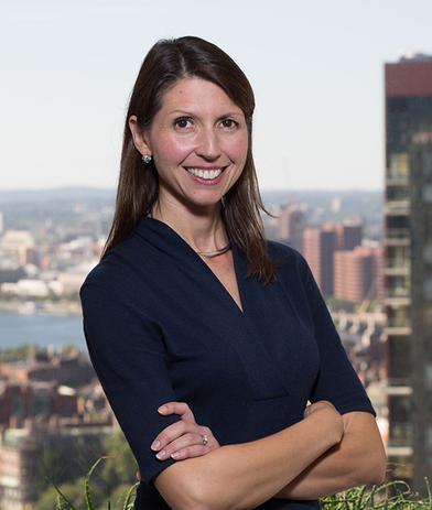 Portrait of Alix Stuart, leadership advisor at Russell Reynolds Associates