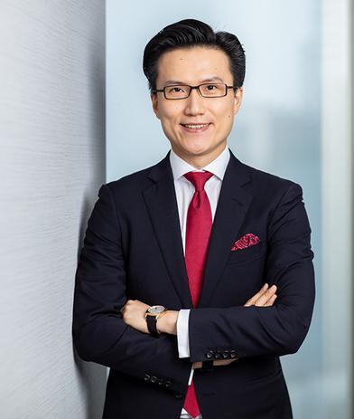 Portrait of Chen Chen, leadership advisor at Russell Reynolds Associates