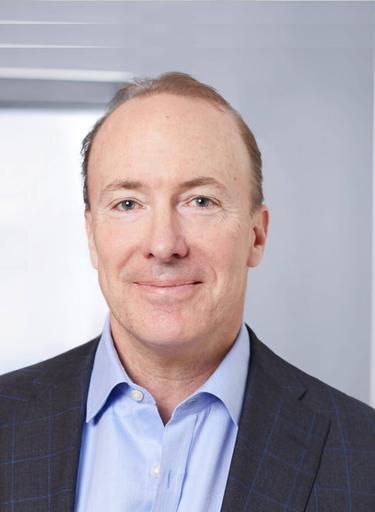 Portrait of Clarke Murphy, CEO emeritus, leadership advisor at Russell Reynolds Associates