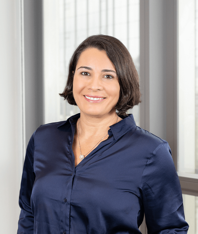 Portrait of Aline Larangeira, leadership advisor at Russell Reynolds Associates