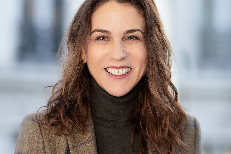Portrait of Ilana Abramowicz, leadership advisor at Russell Reynolds Associates