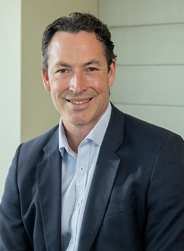 Portrait of Matt Guthridge, leadership advisor at Russell Reynolds Associates