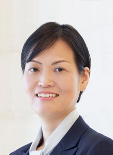Portrait of Keiko Shimada, leadership advisor at Russell Reynolds Associates
