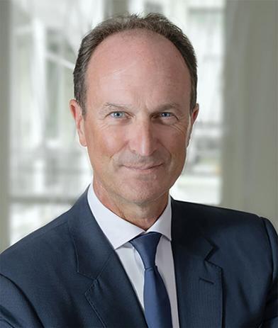 Portrait of Barnaby Noble, leadership advisor at Russell Reynolds Associates