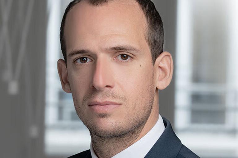 Portrait of Benjamin Chaouat, leadership advisor at Russell Reynolds Associates