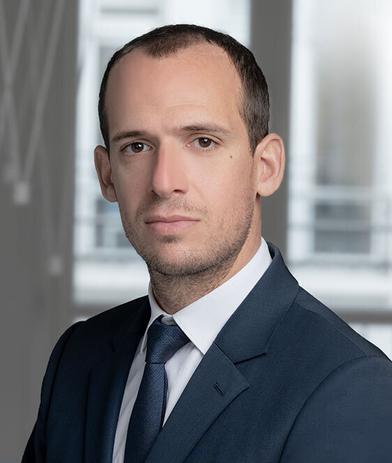 Portrait of Benjamin Chaouat, leadership advisor at Russell Reynolds Associates