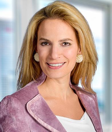 Portrait of Christiana Vonofakou, leadership advisor at Russell Reynolds Associates