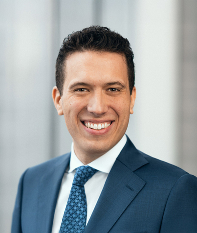 Portrait of Joey Berk, leadership advisor at Russell Reynolds Associates