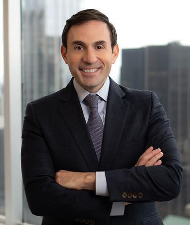 Portrait of Noah Schwarz, leadership advisor at Russell Reynolds Associates