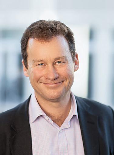 Portrait of Jim Hinds, leadership advisor at Russell Reynolds Associates