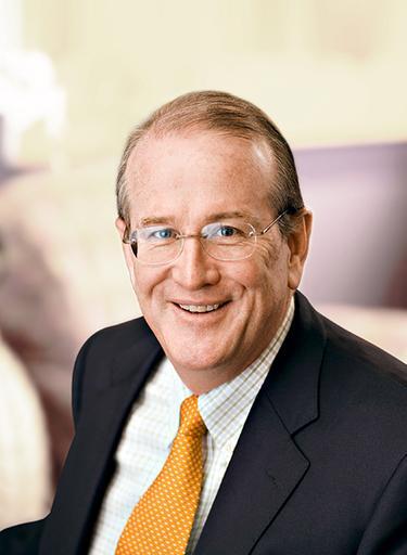Portrait of Lawrence Kenny, leadership advisor at Russell Reynolds Associates