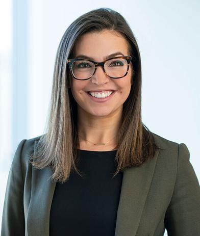 Portrait of Casey Gordon, leadership advisor at Russell Reynolds Associates