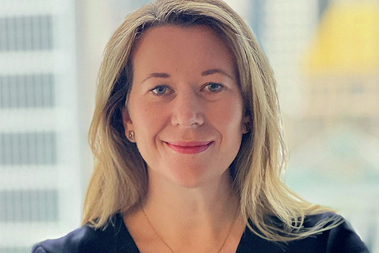 Portrait of Fiona Colyer, leadership advisor at Russell Reynolds Associates