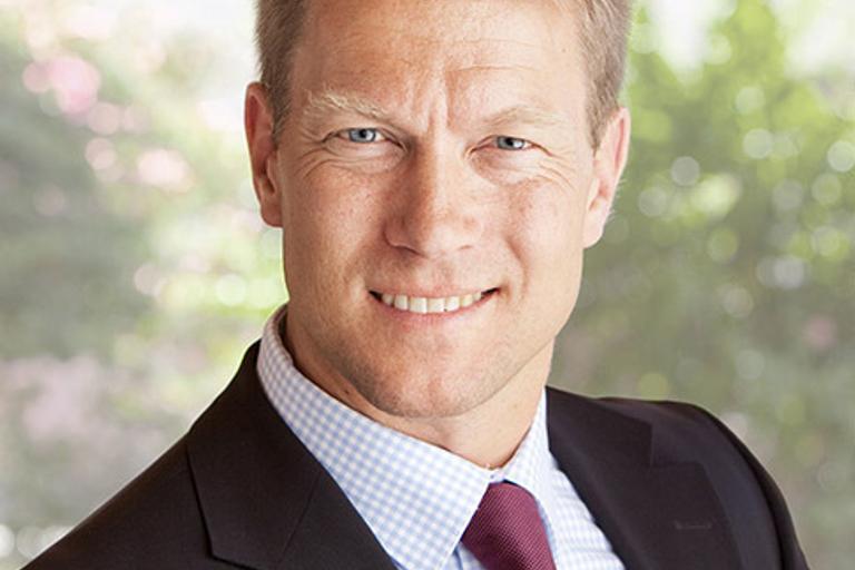 Portrait of Micha Rosenthal, leadership advisor at Russell Reynolds Associates