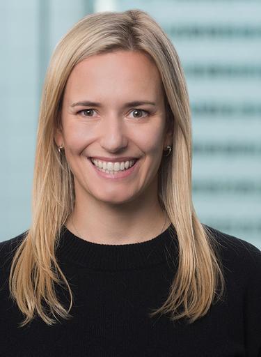 Portrait of Daniela Nienstedt, leadership advisor at Russell Reynolds Associates