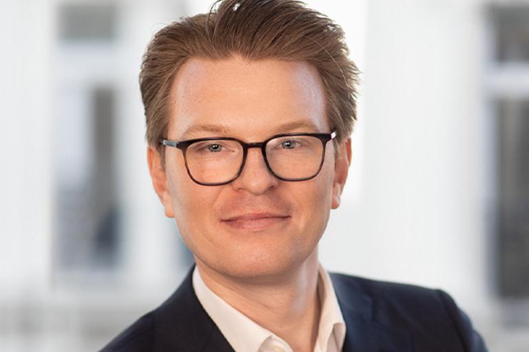 Portrait of Rob Wootton, leadership advisor at Russell Reynolds Associates