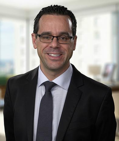 Portrait of Jesús Arévalo, leadership advisor at Russell Reynolds Associates