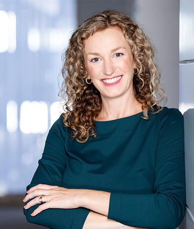 Portrait of Emmy Melville, leadership advisor at Russell Reynolds Associates