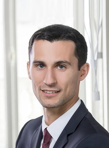 Portrait of Xavier d’Aumale, leadership advisor at Russell Reynolds Associates