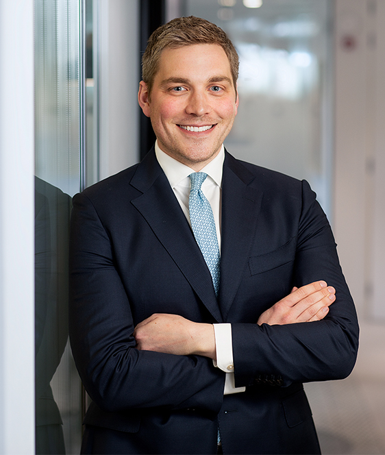 Portrait of Will Hogg, leadership advisor at Russell Reynolds Associates